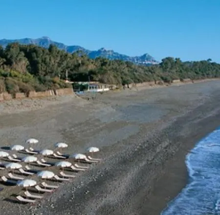 Bed & Breakfast Paradise House Calatabiano